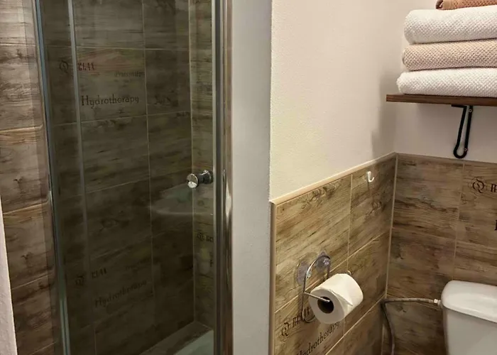 Vr Boutique Relax Se Saunou Lägenhet *